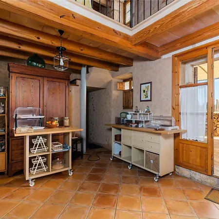 Yourhouse Porreti Sa Rota Lloret de Vistalegre