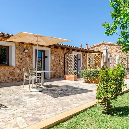 Yourhouse Porreti Sa Rota Guest house Lloret de Vistalegre