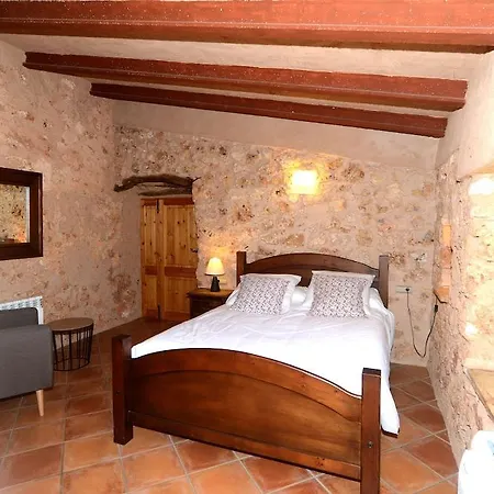 Guest house Yourhouse Porreti Sa Rota