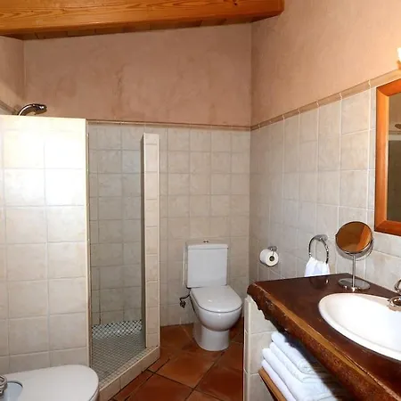 Yourhouse Porreti Sa Rota